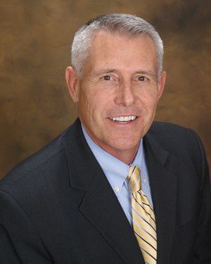 Farmers Insurance appoints Anderson as adviser